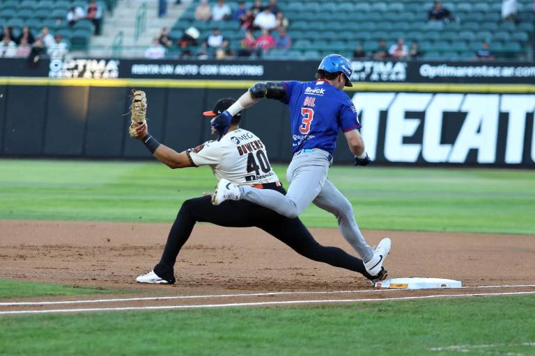 Naranjeros se llevan la serie ante Charros en duelo peleado