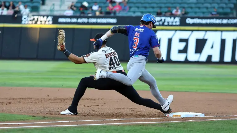 Los Naranjeros de Hermosillo derrotaron 5-3 a los Charros de Jalisco y se adjudicaron la serie en casa.