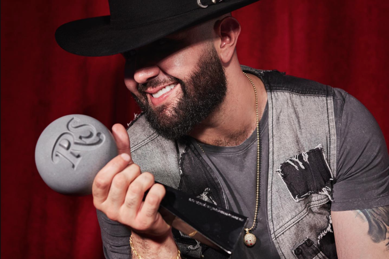 Arrasa Natalia Lafourcade en los Premios Rolling Stone En Español