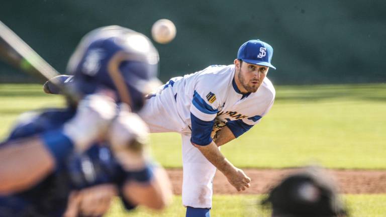 El nuevo abridor guinda aportará experiencia y consistencia al pitcheo culichi.