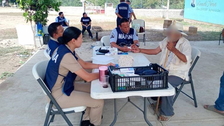 La estrategia contempla atención integral y servicios básicos en zonas con limitado acceso a la salud en Mazatlán.