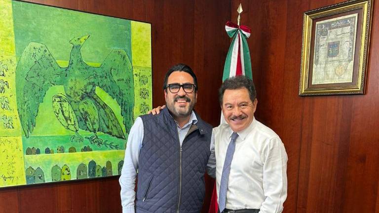 El Alcalde de Culiacán Juan de Dios Gámez Mendívil sostuvo una reunión con el Senador Ignacio MIer Velazco, Presidente de la Junta de Coordinación Política del Senado.
