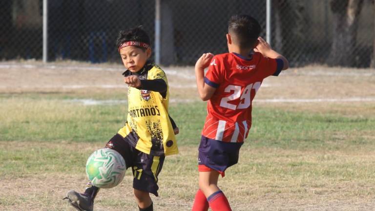 Espartanos ante Atlético San Luis en el Torneo Interacademias 2026.