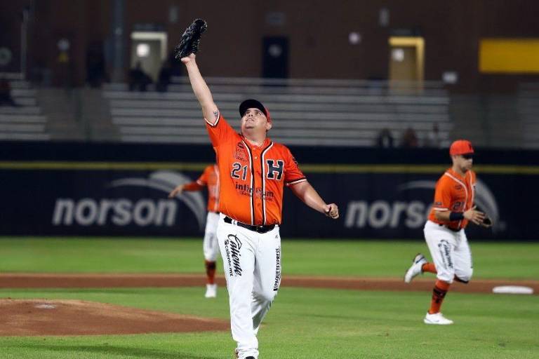 En el Día de Héctor Espino Naranjeros se impone a Águilas en el Sonora