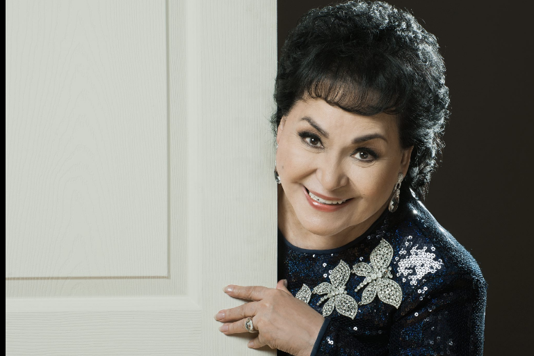 Confirman la bioserie de Carmen Salinas