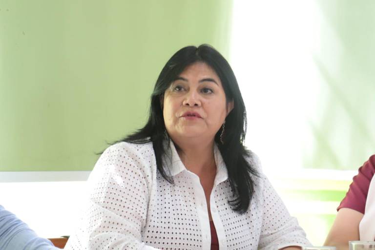 Manifiesta Senadora Guadalupe Chavira apoyo a Vargas Landeros