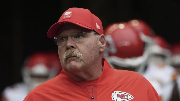 Andy Reid afirma que él y los Chiefs no tirarán la toalla en su lucha por alcanzar la postemporada.