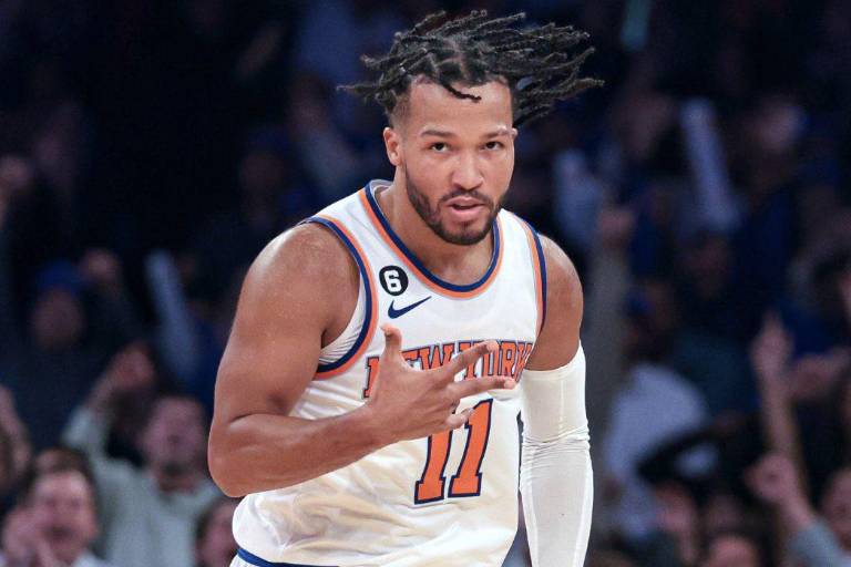 Los Knicks capitalizaron la ausencia de Jimmy Butler para empatar la serie con el Heat