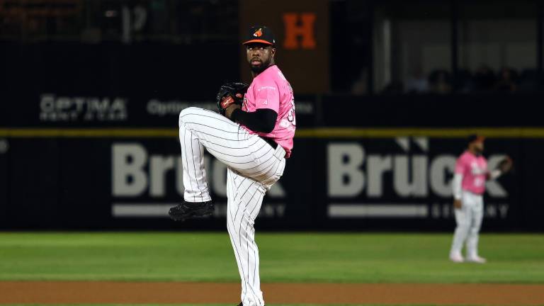 Touki Toussaint tiene sólida labor.