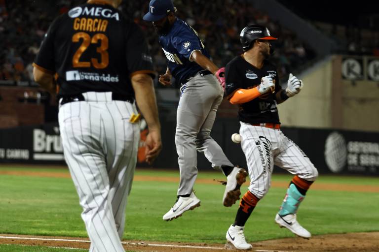 Con el bateo de Murillo y Ramírez Naranjeros inicia la temporada con victoria ante Tucson