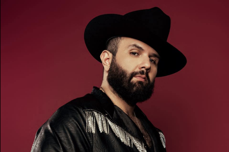 Advierte Carín León a sus fans, ante promoción de un concierto falso en Hermosillo