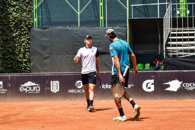 Luis Patiño y Roberto Quiroz avanzan a cuartos de final en Aguascalientes
