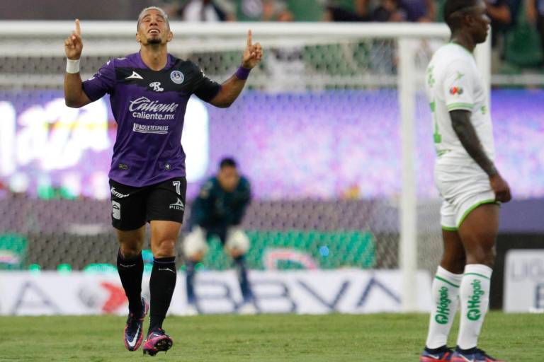 Camilo Sanvezzo sale del Mazatlán FC y llegaría al Toluca