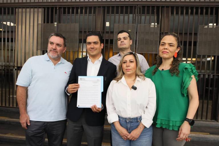 PAN solicita a SRE explicar si sabe por qué quitaron visa a Marina del Pilar y a esposo