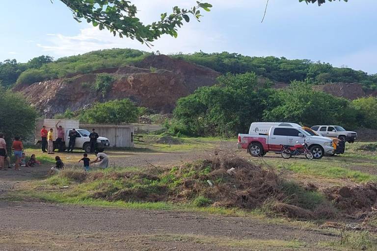 Reportan desaparición de hombre que nadaba en laguna al norte de Mazatlán