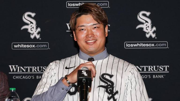 Munetaka Murakami ya fue presentado como nuevo pelotero de los Medias Blancas de Chicago.