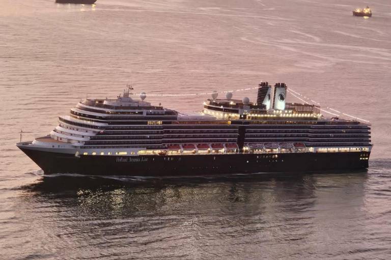 Más de 8 mil visitantes llegan a Mazatlán a bordo de tres cruceros turísticos