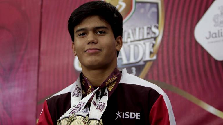 Aarón Ibarra logró tres preseas doradas en la gimnasia de los Juegos Nacionales Conade 2023.