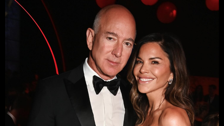 Jeff Bezos y Laurén Sánchez.