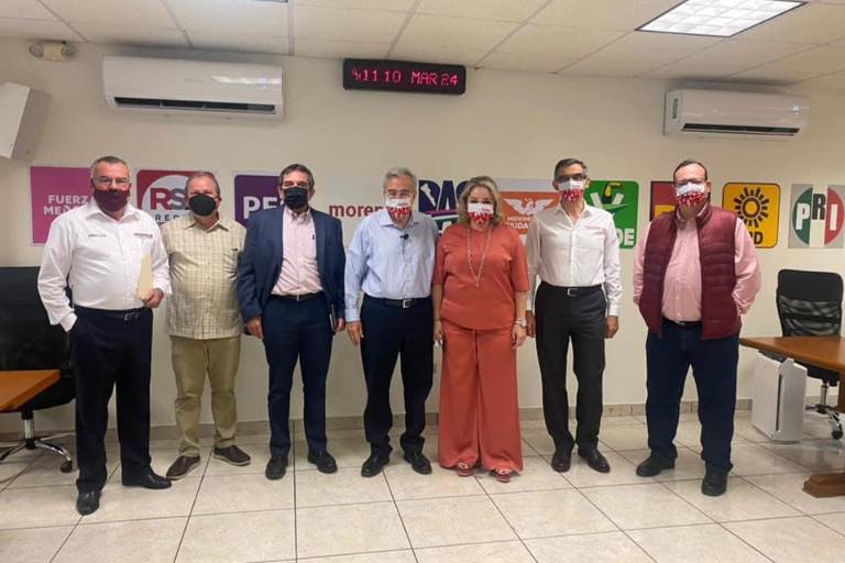 Rocha confirma a quien fue tres veces Alcalde panista, Alejandro Higuera, como su coordinador de campaña