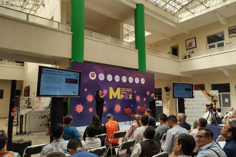 Autoridades en México lanzan alerta por mpox tras dos años de descartar vacunación