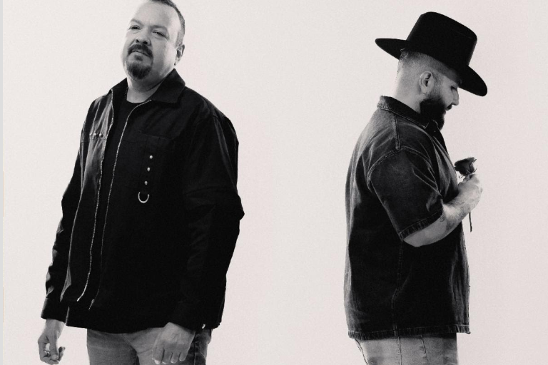 Cantan Carín León y Pepe Aguilar a un amor perdido con ‘Lamentablemente’