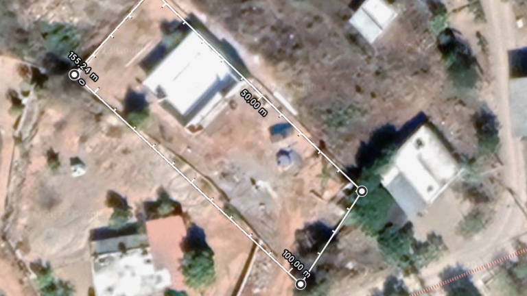 Imagen obtenida de Google Earth, actualizada en 2021, del predio donde se ubica la casa donde detuvieron a Ovidio Guzmán.