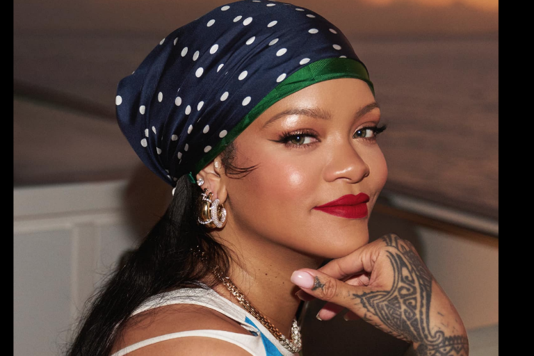 Celebra Rihanna 20 años de carrera artística