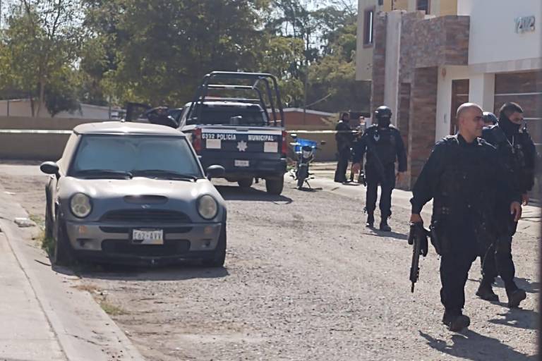 Violencia no está fuera de control; no habrá cambio de estrategia, señala Gobernador