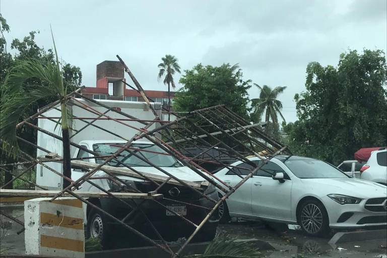 Durante el impacto del huracán Pamela, en Mazatlán fueron evacuadas 253 personas; ya volvieron a sus casas