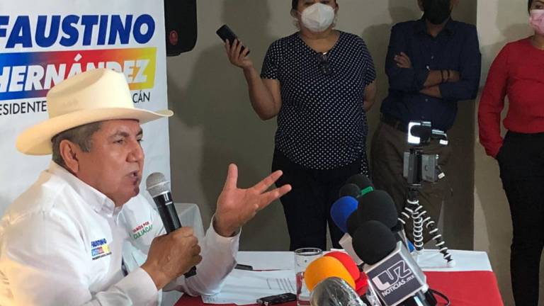 Faustino Hernández asegura que será el Alcalde que pavimentará más calles en Culiacán