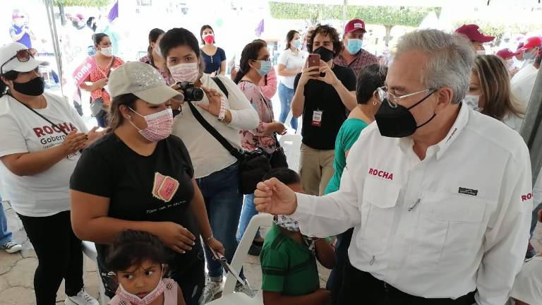 Rubén Rocha Moya asistió hoy a Rosario.
