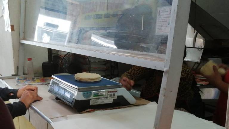 Rubén Rocha Moya prevé que las tortillas no sufran un nuevo aumento este lunes.