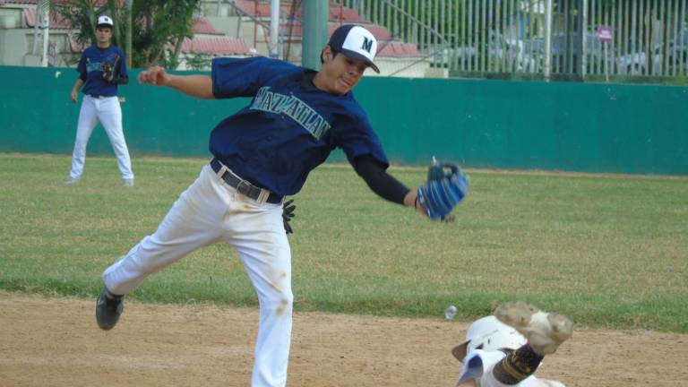 Marineros logra subcampeonato en el Mazatlán Baseball Tournament-Venados 2023