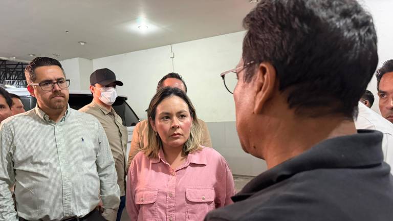El Secretario de Salud de Sinaloa Cuitláhuac González Galindo con la Gobernadora de Sinaloa, Yeraldine Bonilla Valverde.