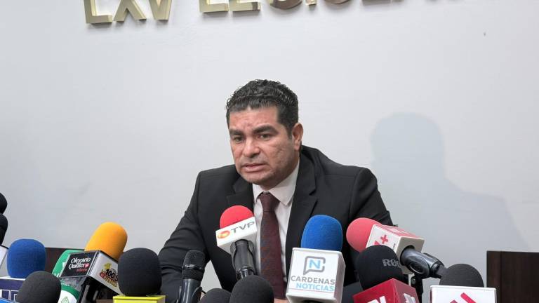 El Diputado local Rodolfo Valenzuela Sánchez señala que hay un distanciamiento del Congreso con el Gobierno de Sinaloa.