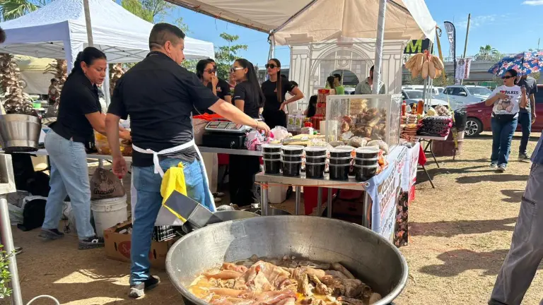 La primera Feria Estatal del Chicharrón abrió sus puertas en Culiacán con la participación de decenas de expositores y una amplia agenda de actividades para las familias.