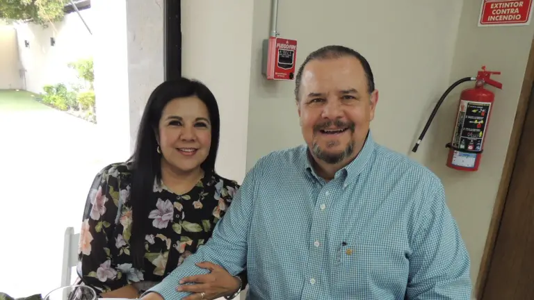 Disfrutan mamás rotarianas de su tradicional Día de las Madres