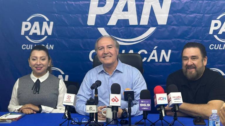 Conferencia de prensa de la dirigencia del PAN en Culiacán.