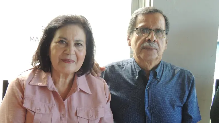 Debuta como escritor Asdrúval Mendívil Leyva