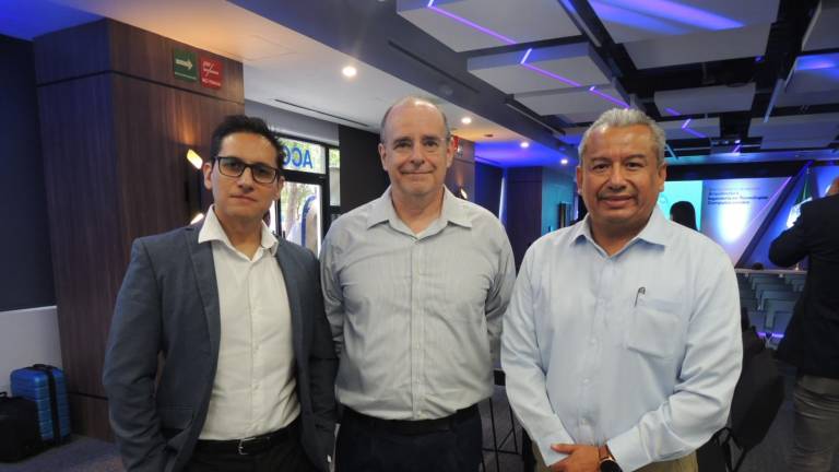 Amplía Tec de Monterrey su oferta educativa en Sinaloa