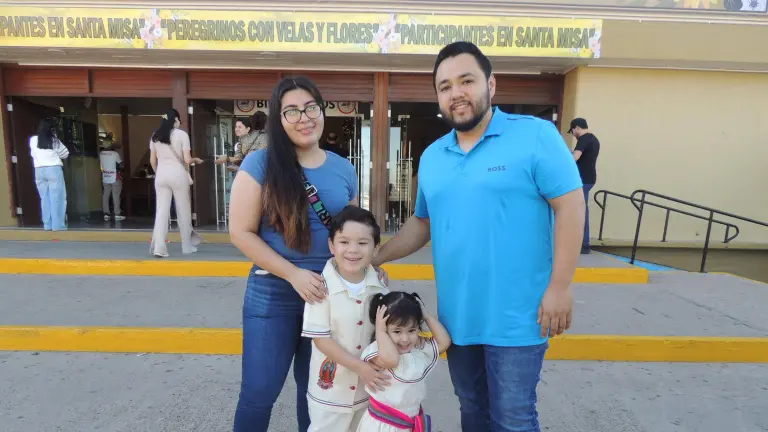 Cantan sinaloenses ‘Las Mañanitas’ a la Virgen de Guadalupe en su día