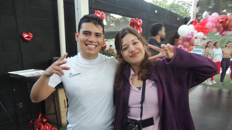 Disfrutan de un activo 14 de febrero en Ludus Magnus