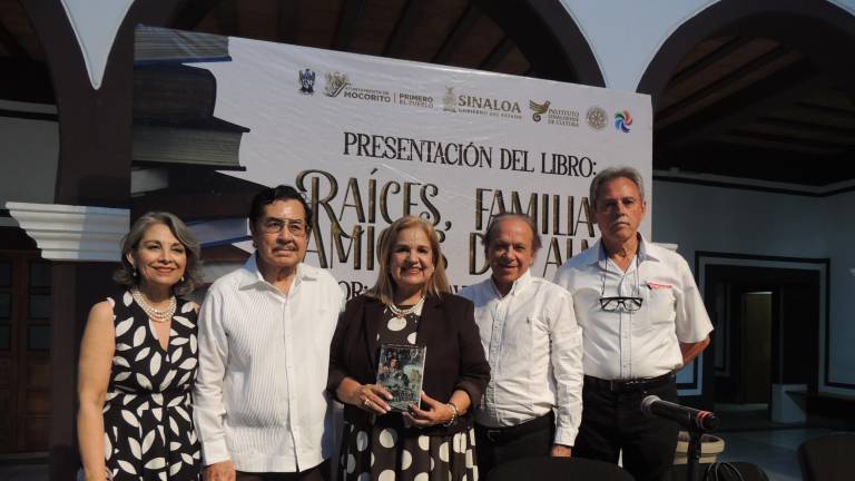 David Rubio presenta su libro Raíces, Familia y Amigos del Alma.