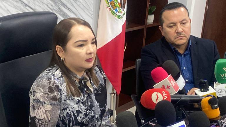 Sánchez Kondo también reveló que aún no sabe cómo es que la FGR liga a un detenido con este caso, pues aún no han recibido la información solicitada.