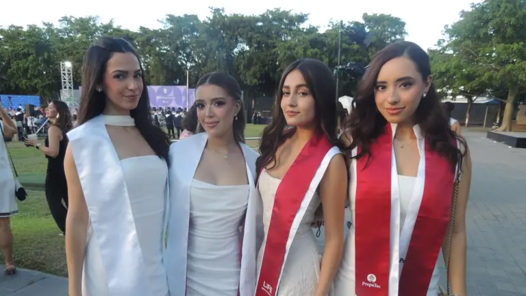 En solemne ceremonia, egresa la Generación Mayo 2026 de la Prepa Tec