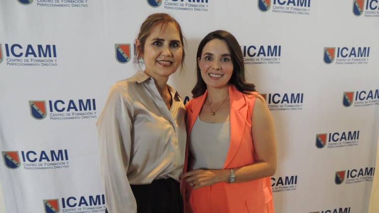 Despierta mentes Celeste Hernández con la charla ‘¿Te estás saboteando?’