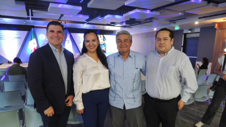 Amplía Tec de Monterrey su oferta educativa en Sinaloa
