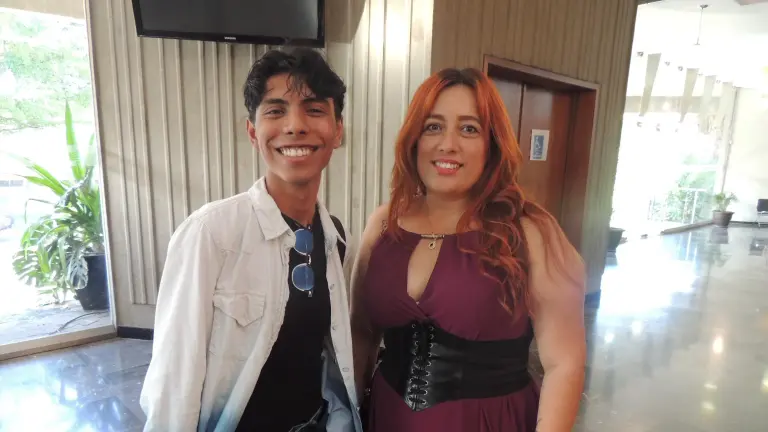 Antony Lara y Ely Jiménez.