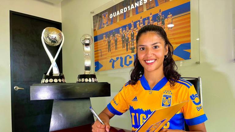 Stefany Ferrer es la primera extranjera en la Liga MX Femenil.